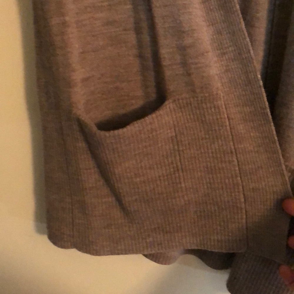 Ellen Tracey - image 3